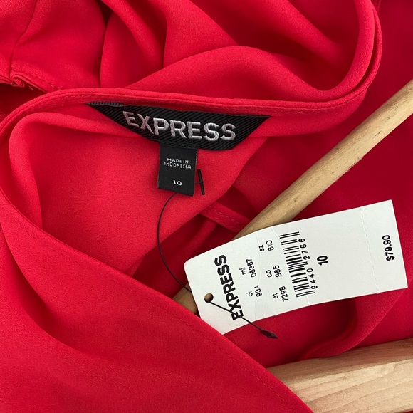 Express red dress, heart shape, size 10 - Picture 5 of 11